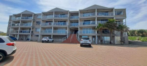 201 Coral Island, 88 Coral Road, Bloubergstrand